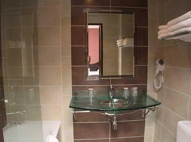 Convention Montparnasse Hotel 3*